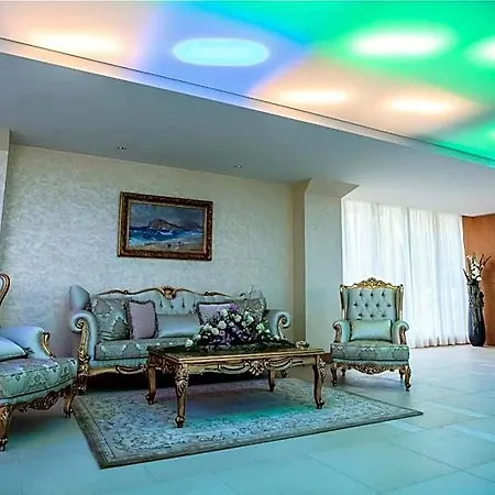 Otel Carmen International Venus - Fost Becali
